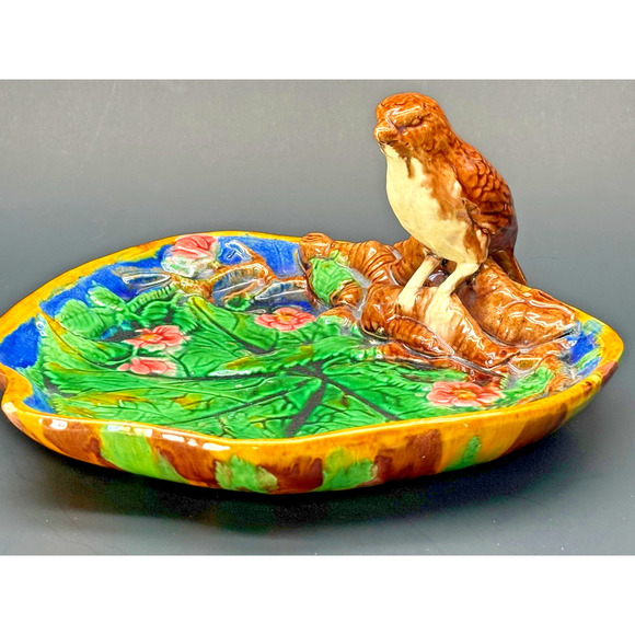 Majolica Pottery Plate Dish with Bird, Bright Colors, Heavy, Unmarked - Picture 13 of 16